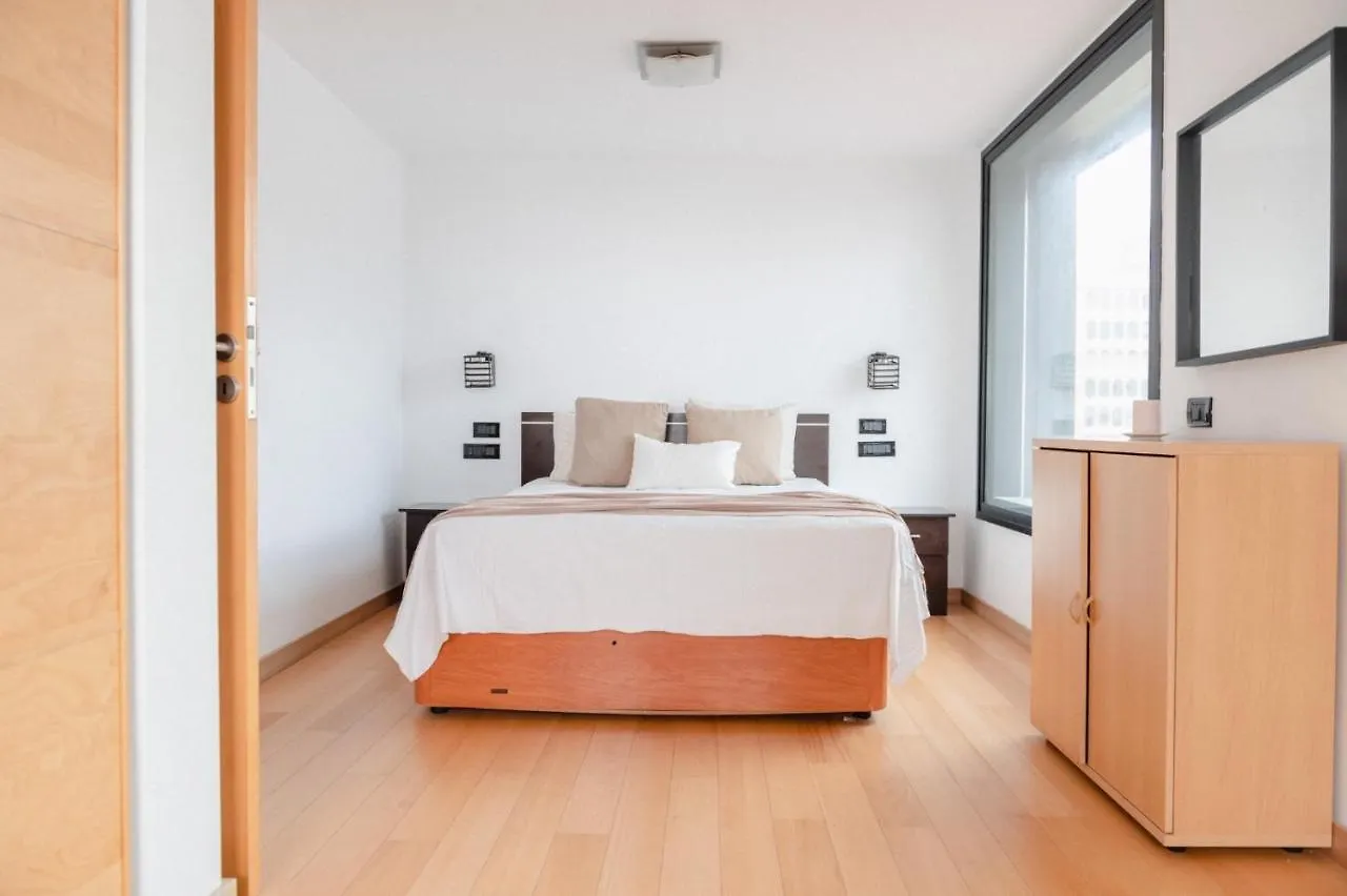 Piso De Lujo En Centro Santa Cruz. Apartment